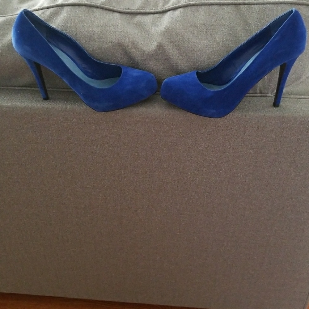 Royal blue suede pumps heel size 9